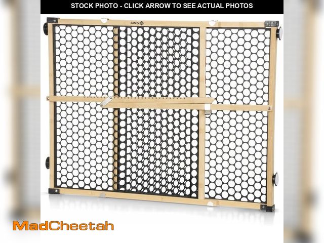 Lot 74-14068358 - Safety 1st Bamboo Baby Gate for Doorways, No Drill Easy Install, Dog Gates, Fits 28"-42", 24" High, ...