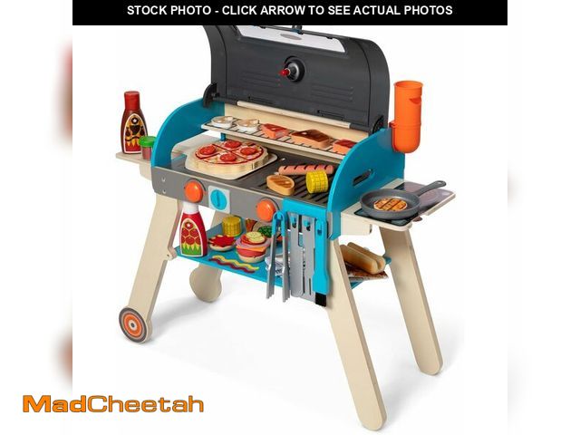 Lot 74-14581982 - Melissa &amp; Doug Deluxe Wooden Barbecue Grill &amp; Smoker with Toy Food - UNUSED