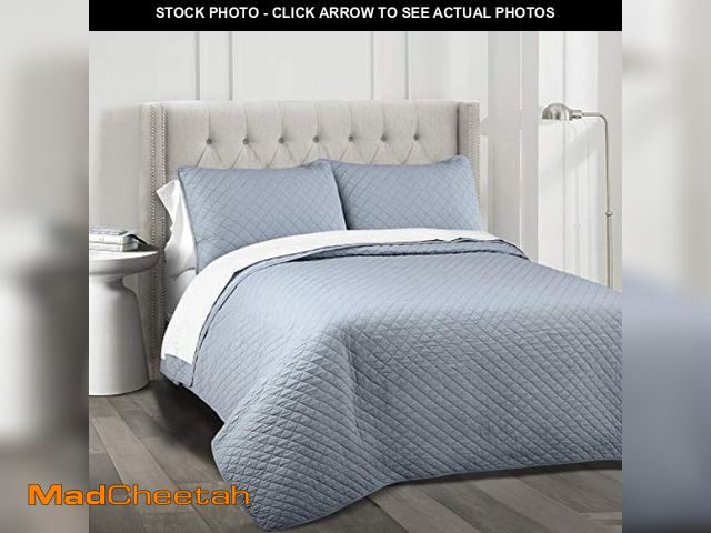 Lot 74-12399933 - Lush Decor Ava Quilt Diamond Pattern Solid 3 Piece Oversized Bedding Blanket Bedspread Set - King - ...