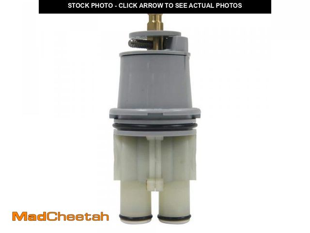 Lot 74-12086017 - Everbilt 4 1/4 in. B-19 Broach Single Lever Cartridge for Delta Replaces RP46074 - UNUSED