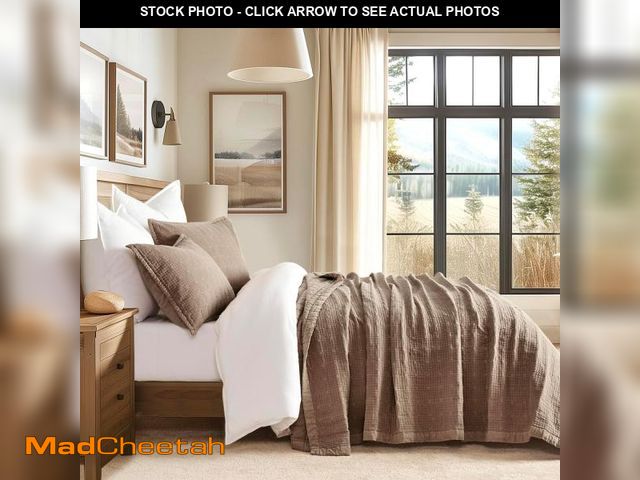 Lot 74-11906377 - EVERGRACEHOME Stonewashed Cotton Quilt Set King Size, Ultra Soft Oversized Bedspread Coverlet Set, L...