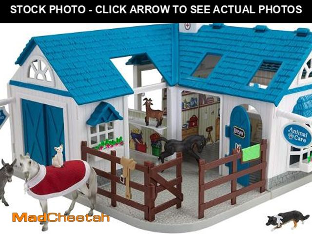 Lot 74-12304435 - Breyer Stablemates Deluxe Animal Hospital | 10 Piece Set | 1:32 Scale | 11.375" L x 7.625" W x 9.25"...