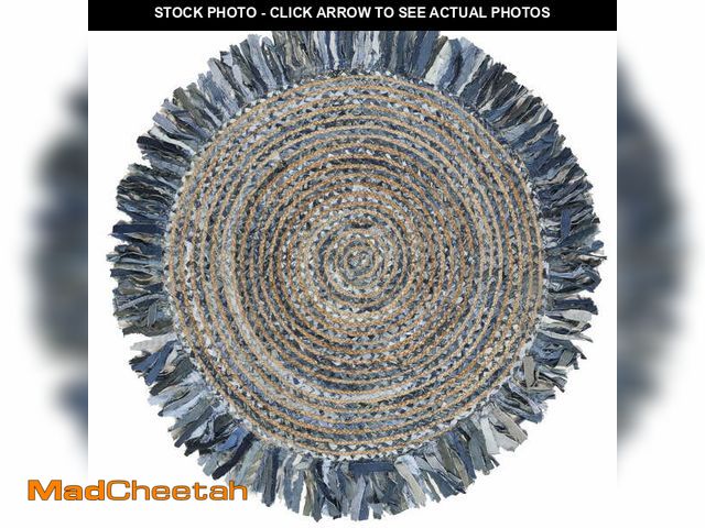 Lot 74-12862934 - SAFAVIEH Cape Cod Victoria Braided Area Rug, 5' x 5' Round, Ivory/Denim - UNUSED