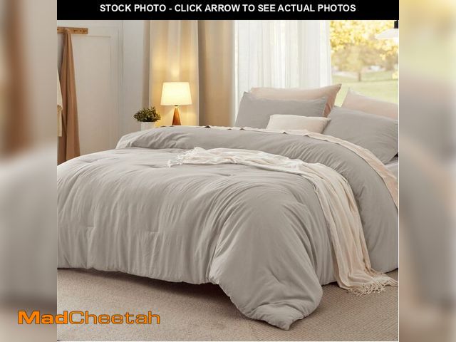 Lot 74-12969824 - Bedsure California King Size Comforter Set, Linen Soft Prewashed Bedding for All Seasons, 3 Pieces G...