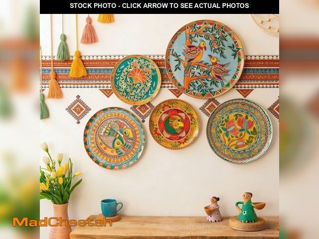 Lot 74-14210059 - JFUJFU Madhubani Indian Art Wall Decor - Metal 3D Hanging Plates for Home (Set of 5) - UNUSED