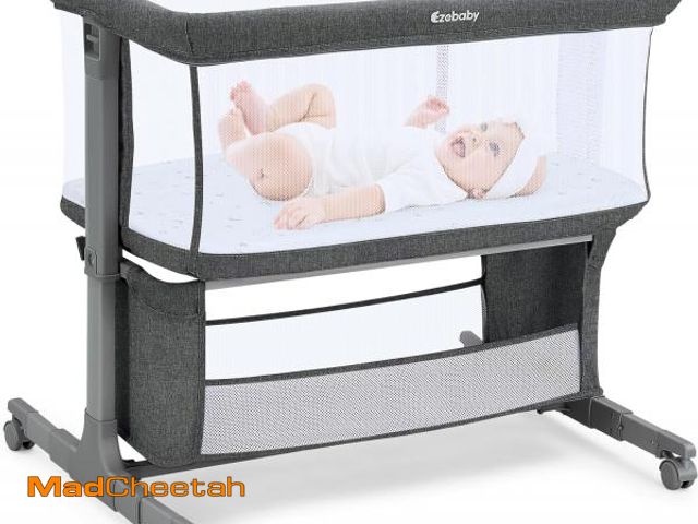 Lot 74-12399741 - Ezebaby Bedside Bassinet for Baby, Portable Baby Bassinet Bedside Sleeper for Newborn Infants with W...