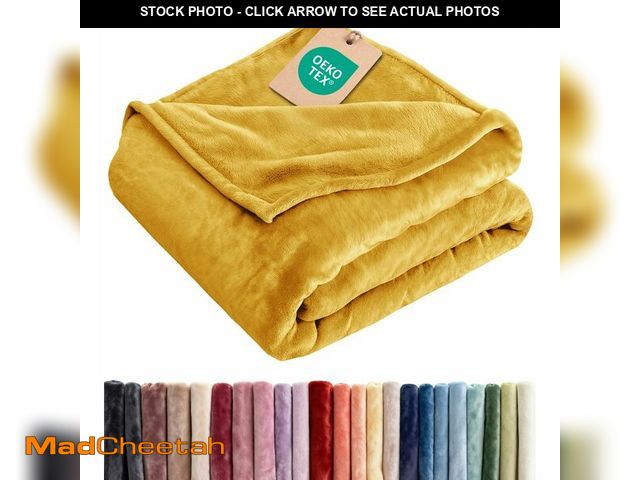 Lot 74-14426169 - Fleece Blanket Throw XL Size - Ultra-Soft Flannel Fleece Blanket - Gold - UNUSED