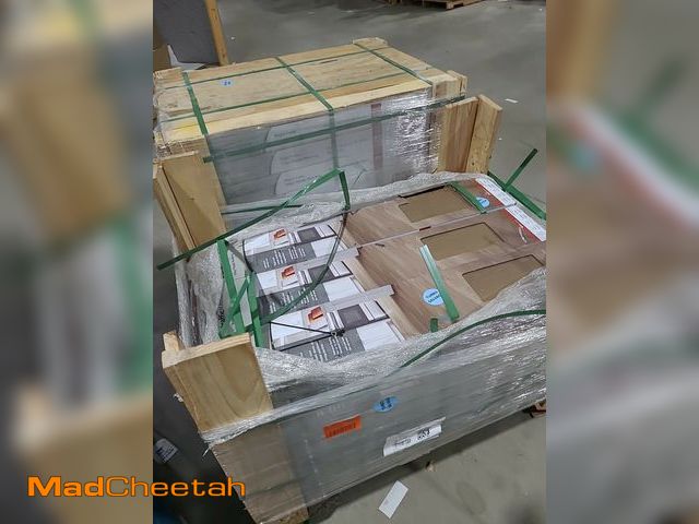 Lot 74-14342645 - (PALLET OF 51 CASES) Redwood Shores Oak 6 MIL x 6 in. x 36 in. Waterproof Click Lock Vinyl Plank Flo...