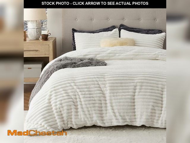 Lot 74-13709235 - Bedsure Fluffy Duvet Cover Set - Ultra Soft Plush Shaggy Comforter Cover Twin Size, Warm Flannel Fle...