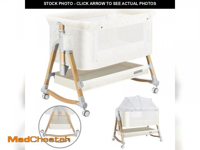 Lot 74-12515562 - HARPPA 3 in 1 Baby Bassinet Bedside Sleeper, Height Adjustable, Easy Folding, White - USED