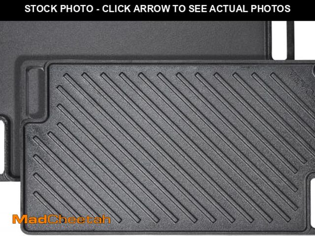 Lot 74-12137355 - VEVOR Reversible Grill/Griddle, 17x10'' Pre-Seasoned Cast Iron Griddle, Rectangular Double Burner Gr...