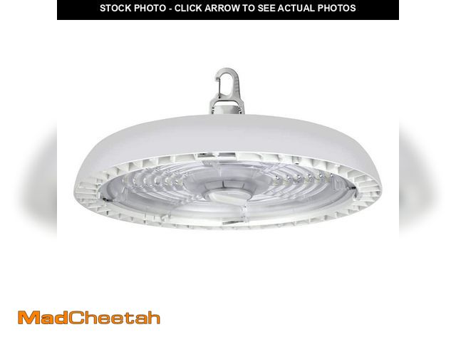 Lot 74-13288934 - Metalux UHBS2 LED Round High Bay with 3 Field Select Distribution, Sel 24/30/36000 Lumens and CCT 30...