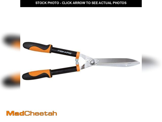 Lot 74-14277423 - Fiskars 23 in. Power-Lever Softgrip Hedge Shears - USED