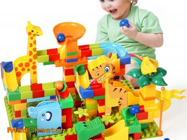 Lot 74-12329505 - MOONTOY Dinosaur Marble Run 200PC Building Blocks - STEM Educational Toys for Kids Ages 3 4 5 6 7 8,...