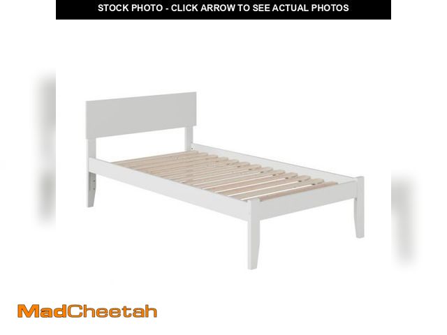 Lot 74-12136652 - Lampley Solid Wood Platform Standard Bed Headboard by Harriet Bee (HEADBOARD ONLY), Twin - UNUSED