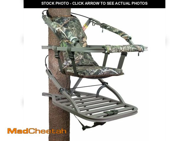 Lot 74-12902207 - Summit Treestands Titan SD Climbing Treestand - UNUSED