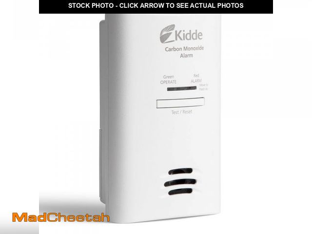 Lot 74-12217402 - Kidde Carbon Monoxide Detector, Plug in Wall with AA Battery Backup, Test-Hush Button - UNUSED