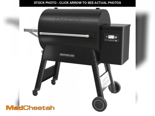 Lot 74-12492983 - Traeger Ironwood 885 Wi-Fi Pellet Grill and Smoker in Black - UNUSED
