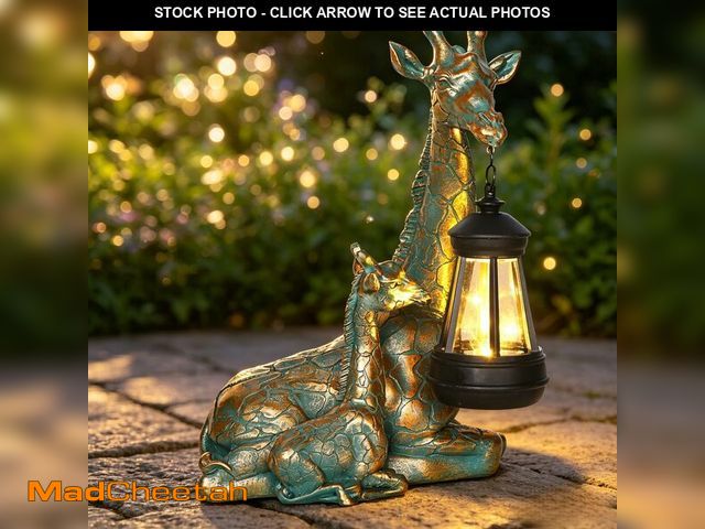 Lot 74-14434115 - YHSOLAR Solar Garden Decor - Mother Baby Giraffe Statue with Solar Lantern - UNUSED