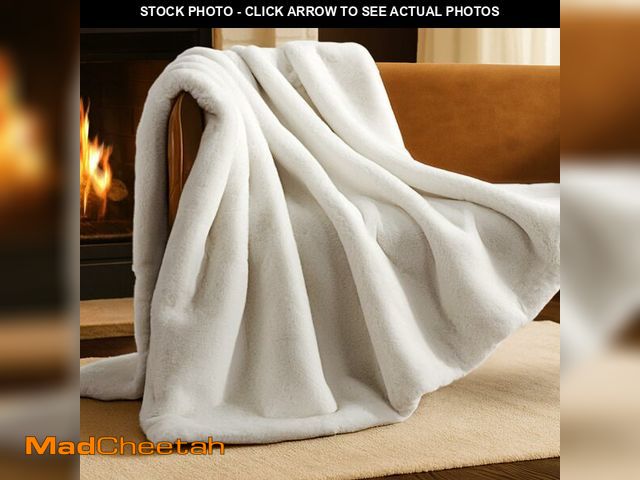 Lot 74-13540515 - Bare Home Faux Fur Throw Blanket - Ultra-Soft Luxurious - Cozy Warm Blanket for Couch, Sofa, Chair, ...