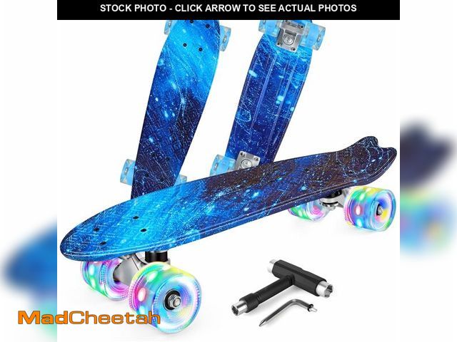 Lot 74-13583000 - BELEEV 22 inch Skateboards for Kids, Cruiser Skateboard for Beginners Girls Boys Teens Adults, Mini ...