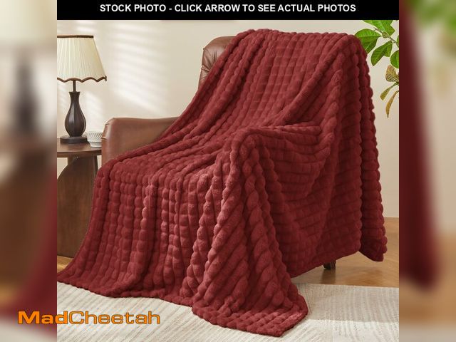 Lot 74-14264994 - BEDELITE Burgundy Blanket Twin Size for Bed- Super Soft Lightweight 3D Checkered Fluffy Fuzzy Fleece...