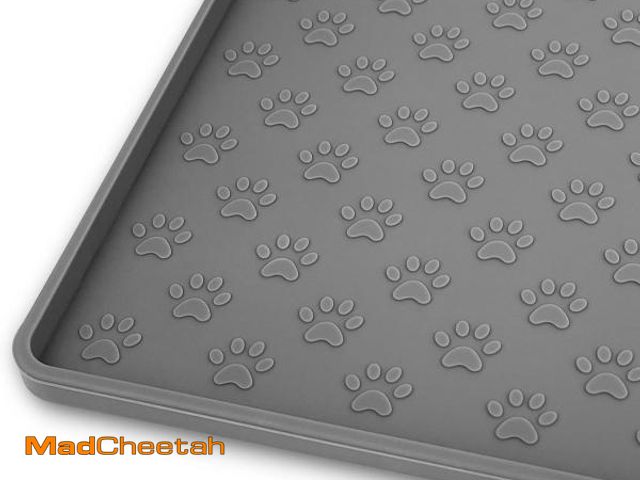Lot 74-12330801 - Ptlom Grey Pet Placemat for Dog and Cat, Waterproof Anti-Slip Pet Feeding Bowl Mats for Food and Wat...