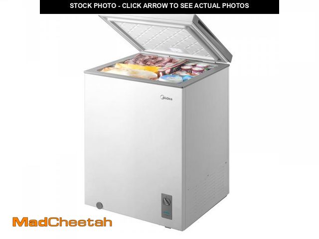 Lot 74-12156527 - Midea MERC05C4BAWW 5.1 Cubic Feet Chest Freezer Cu.ft-Convertible, White - UNUSED