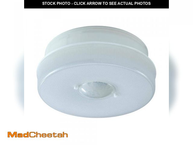 Lot 74-12142175 - Defiant 360-Deg Motion Activated LED Ceiling Light Dusk to Dawn 1-Head - UNUSED