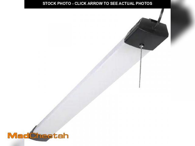 Lot 74-12518965 - Metalux 44 Inch LED Shop Light With 10,000 Lumens Brightness - UNUSED