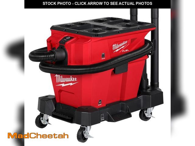 Lot 74-12794114 - Milwaukee 0914-20 M18 FUEL NEXUS 6 GAL Wet/Dry Vacuum W/ VACLINK - USED