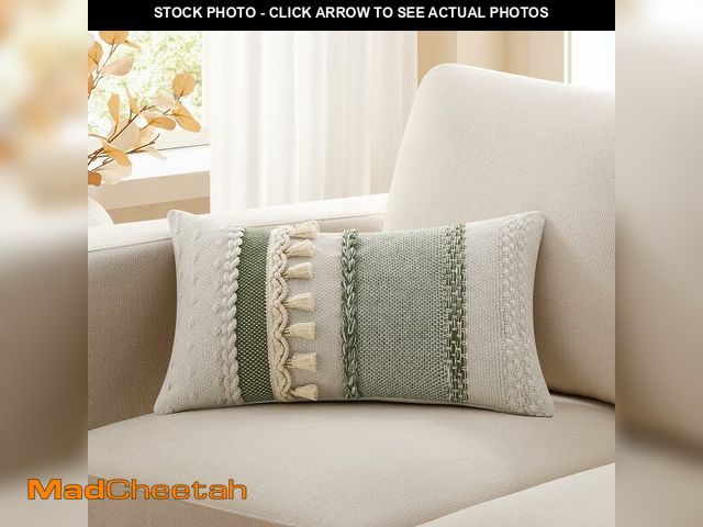 Lot 74-14477475 - Kevin Textile Boho Tassel 14x20 Inch Lumbar Pillow Cover 1 Pack, Green - UNUSED