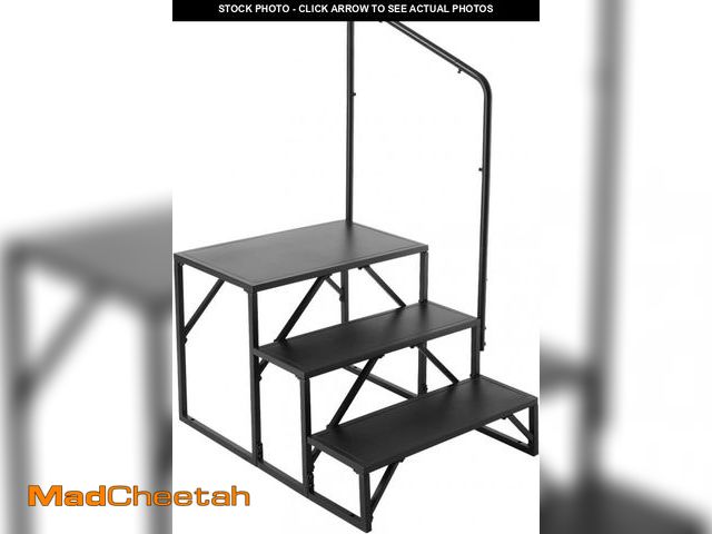 Lot 74-12400249 - VEVOR RV Steps, 3-Step RV Stairs, 440 LBS Load Capacity, Thickened Carbon Steel, with Handrail, Non-...