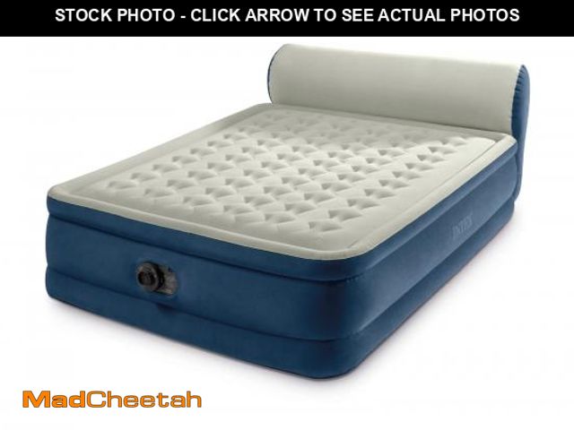 Lot 74-12406443 - Intex Dura-Beam Deluxe Ultra Plush Headboard Air Bed with Built-in Pump (18  Mattress Height) - Quee...