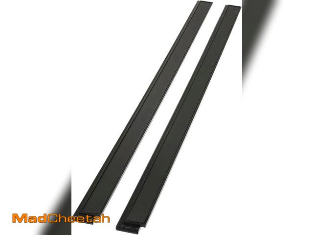Lot 74-12276823 - Replacement Side Rails for Retrax XR Series Hard Tonneau Covers - T-slot Style 82381 - USED