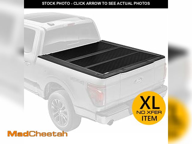 Lot 74-12572394 - Gator SFX Tri-Fold Soft Folding Tonneau Cover  Fits 2017-2025 Ford F250/F350/F450 8' Bed (GXT-61316)...