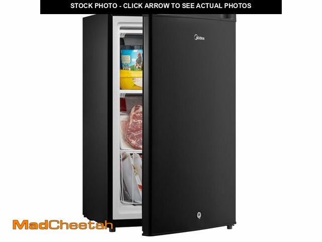 Lot 74-13654269 - Midea MRU03M2ABB Upright Freezer, 3.0 Cubic Feet Mini Freezer, For Kitchen Apartment Office Basement...