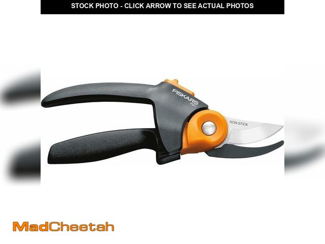 Lot 74-14539687 - Fiskars PowerGear2 Bypass Pruning Shears, 3/4" Cut Capacity Garden Clippers - USED