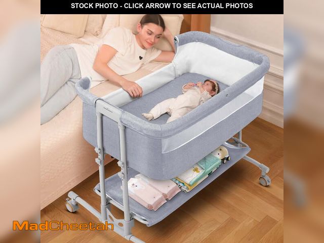 Lot 74-13046043 - Babyeap Baby Bassinet Bedside Sleeper Bassinet for 0â5 Months Infants, Unisex, Light Grey - UNUSED