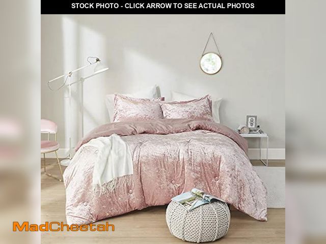 Lot 74-12098112 - Comfort Spaces Juliette Luxe Comforter Set Velvet Lush with Soft Brushed Microfiber Reverse, All Sea...