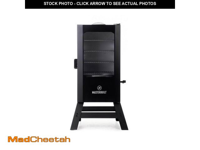 Lot 74-12778165 - Masterbuilt Digital Wood Chips Vertical Smoker Black - UNUSED