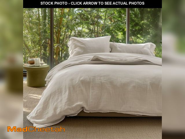 Lot 74-13958365 - Bedsure Muslin Duvet Cover King Size - Cotton Blend Viscose Derived from Bamboo, Cooling Duvet Cover...