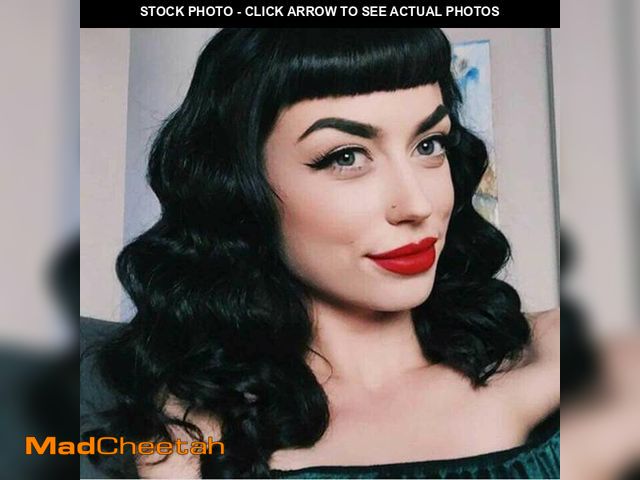 Lot 74-12700975 - G&amp;T Wig Rockabilly Vintage Wigs for Women, Short Black Wig with Bangs, Shoulder Length Heat Resi...