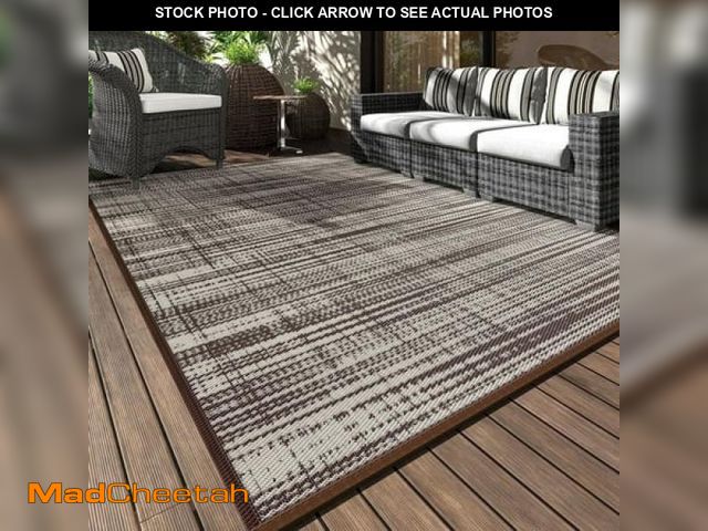 Lot 74-12144224 - VUNATE Outdoor Rug Carpet 6 X9  Waterproof Reversible Patio Rug Portable Modern Abstract Indoor Outd...