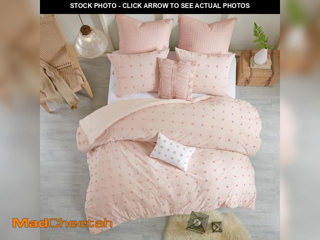 Lot 74-12137331 - Urban Habitat Duvet Set 100% Cotton Jacquard, Tufts Accent, Shabby Chic All Season Cover for Comfort...