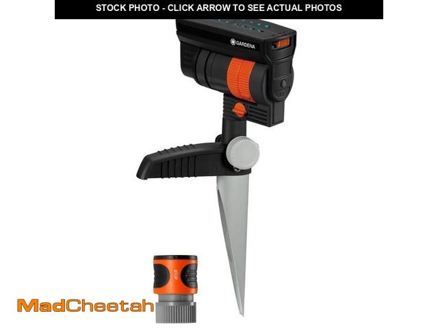 Lot 74-12685335 - ZoomMaxx Oscillating Sprinkler on Metal Step Spike - USED