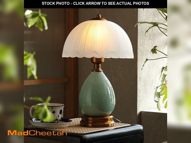 Lot 74-12712347 - Glivpny Vintage Lamp for Living Room,16" Modern Ceramic Table Lamps for Bedroom,Retro Bedside Nights...