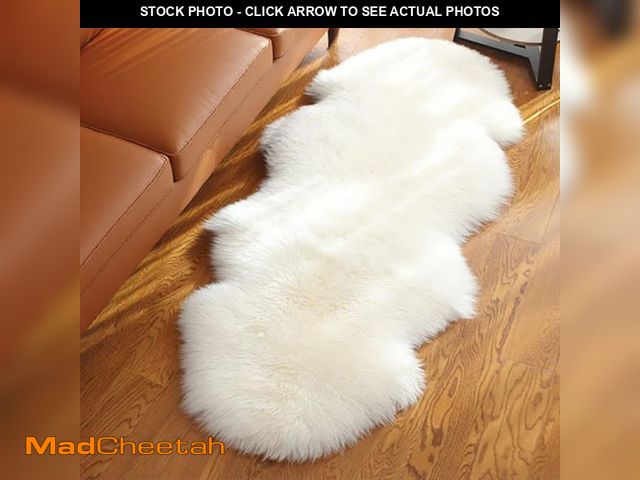 Lot 74-12350053 - WL&amp;ALLEN Genuine Sheepskin 100% New Zealand Sheepskin Wool Area Rug |Single &amp; a Half Pelt 2'...