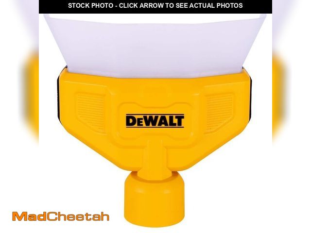 Lot 74-13129529 - DEWALT Dust Collector 1/4 in. to 2-1/2 in. Wet/Dry Vaccum 1-Piece - UNUSED