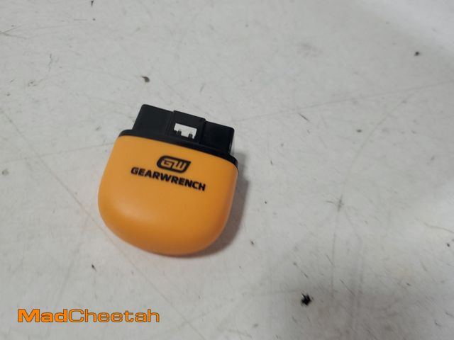 Lot 74-12511394 - GEARWRENCH OBD2 Bluetooth Diagnostic Tester with GWSCAN App and Free Lifetime Software Updates - UNU...